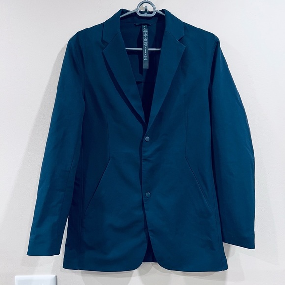 🔥Lululemon Athletica Blue Sport Coat Tailored Blazer🔥 - Picture 1 of 8